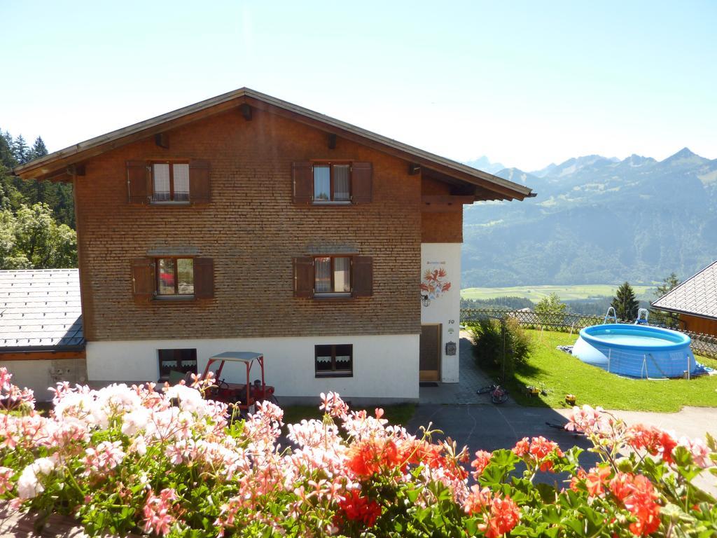 Berghof Burtscher Ludesch Екстериор снимка